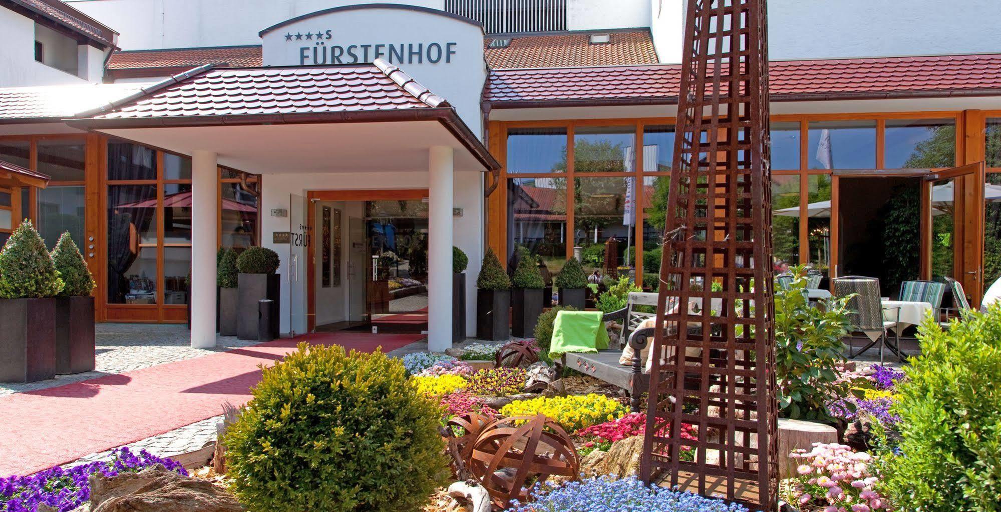 Quellness- und Golfhotel Fürstenhof Bad Griesbach  Exterior foto